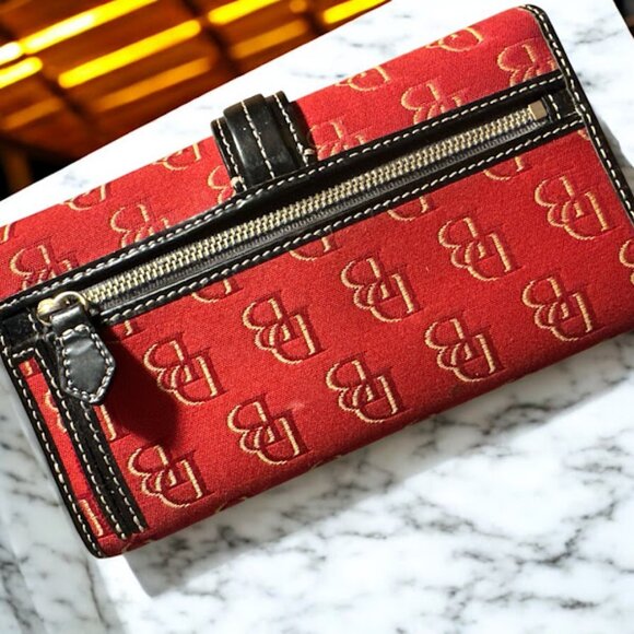 Nice Vintage Dooney & Bourke Wallet~ Large~ Dark Red~ Snap~ GUC (D12) - Picture 2 of 7